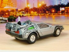 Back to the Future DeLorean Time Machine DMC-12 Movie Car 1/64 Limited Edition E
