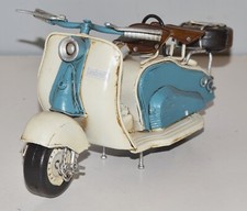 Modèle en Tôle Scooter Nostalgie Voiture Ancienne Lambretta L 24 CM De Feuille