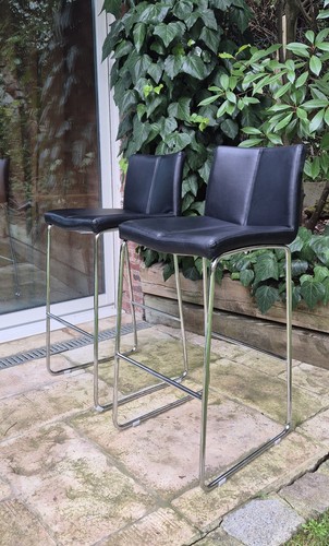 Chaises hautes bar noires - chaises,