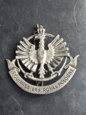 Coiffure . Insigne de Béret