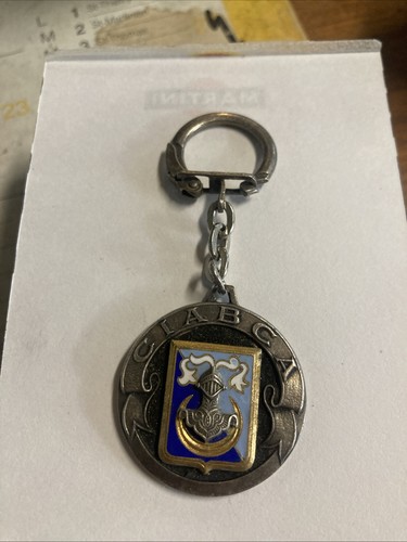 Porte clef insigne badge - porte,