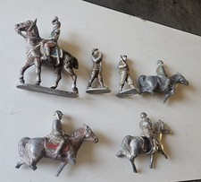 Lot anciennes figurines en