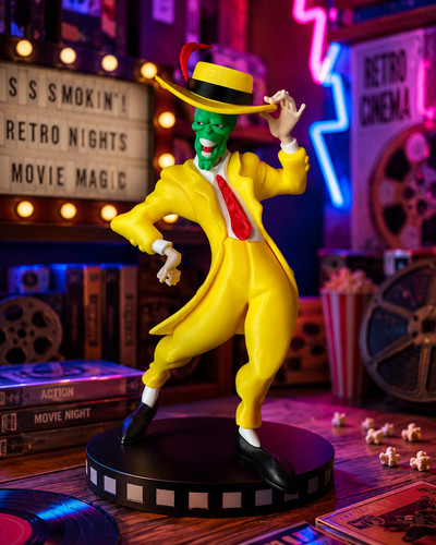 Figurine the mask costume - the,