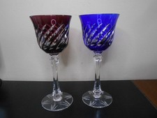 2 Grands verres à vin cristal