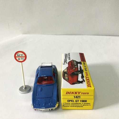 Dinky toys 1421 opel gt - -,