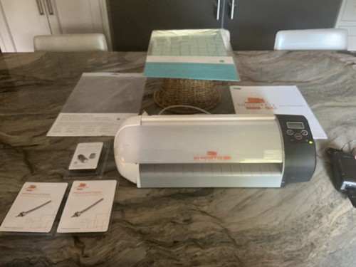 Silhouette cutting machine - sd,