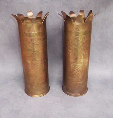 Deux vases douille obus - deux, d'obus