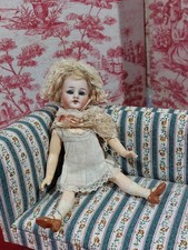 poupée ancienne mignonnette