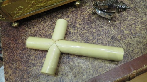 Ancienne grande croix - ancienne,