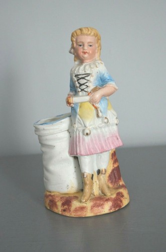 Figurine fille vase - figurine,