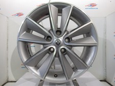 Jante ALUMINIUM RENAULT LAGUNA III  17 POUCES  modèle " SARI "  2507081