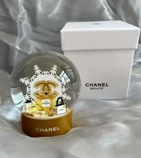 CHANEL Boule À Neige Nouvelle