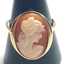 Bague Avec Camée En Or Massif