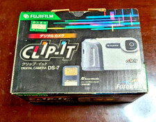 Fuji Clip-IT camera boxed 5V SM Card  Roland Boss SP202 JP8080 XP30 JX305 MC505