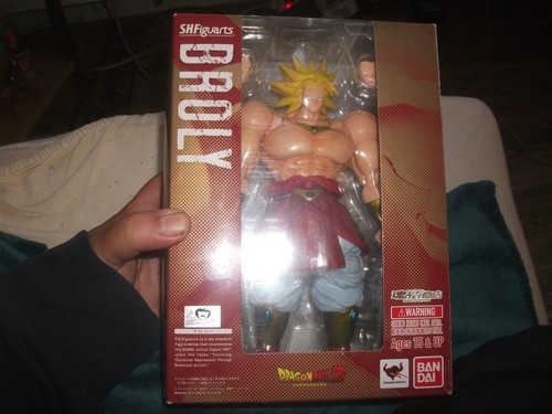 Broly figuarts bandai - broly,