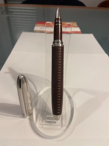 Stylo louis vuitton doc - -, cuir