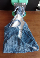 A1G / doudou lapin bleu