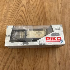 72037 / PIKO HO WAGON