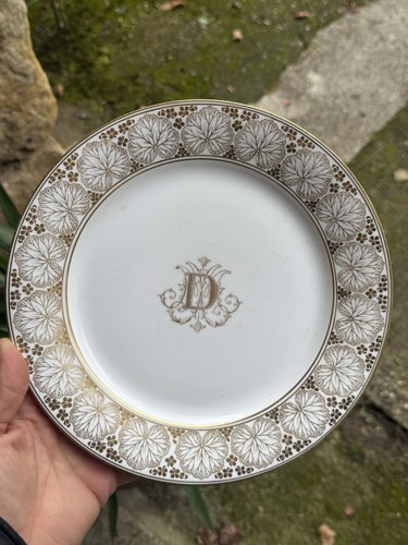 Assiette sèvres porcelaine - sèvres,