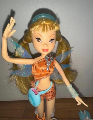 Poupee winx stella charmix - poupee,