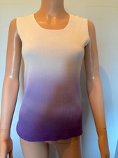 UN JOUR AILLEURS  débardeur taille 3 ou 40