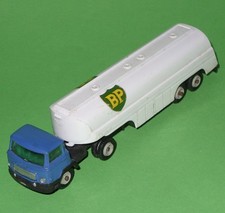 Norev / Unic Esterel BP Tanker / 1:86 Scale
