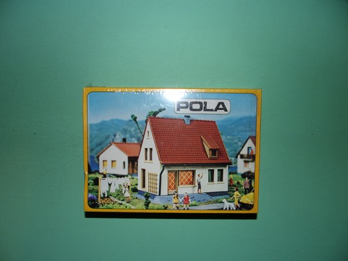 Pola maquette monter - à,