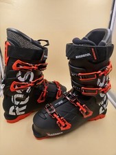 paire de chaussure de ski all