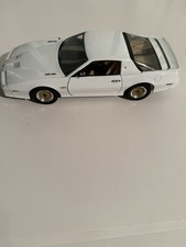 1:18 DIECAST 1989 Pontiac Trans Am TTA by GreenLight White