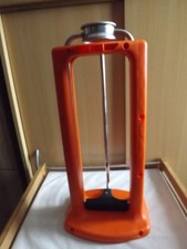 Compacteur a bouteilles - Le