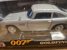 Aston Martin DB5 - Motormax