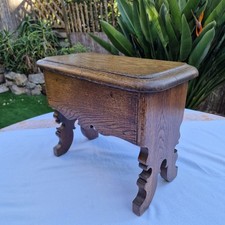 Tabouret Ancien En Bois De Chêne, Petit Meuble 19ème, Coffre Banc Repose Pieds .