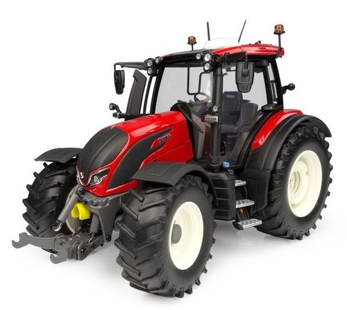 Universal hobbies tracteur - universal,