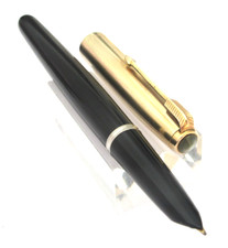 STYLO PLUME PARKER 51 AEROMETRIC CAPUCHON PLAQUE OR COULEUR NOIR Q231