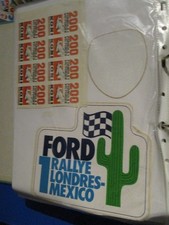 LOT 3 AUTOCOLLANTS SPORT AUTO