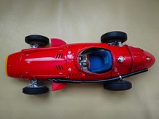 CMC 1/18 - 1957 Maserati 250F rouge - Item M-051.