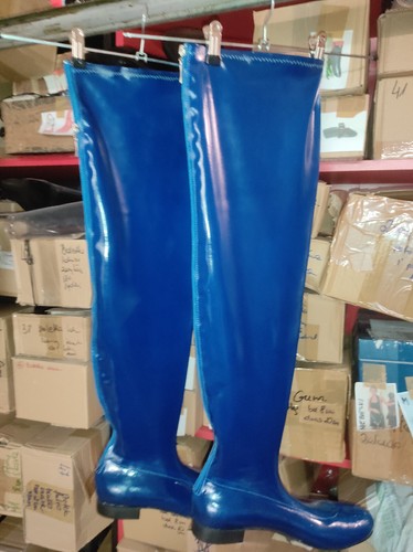 Bottes plates latex fait - bottes,