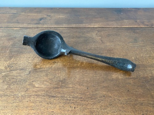 Rare moule louche - moule, bronze