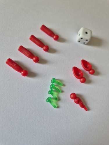 Lot pieces de - 12, rechange