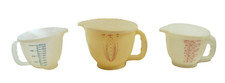 Tupperware #1288 4-Cup Measuring Cups & #500 Mix-N-Stor 8-Cup  3 Total Vtg T1028