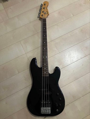 Fender precision electric bass - precision,