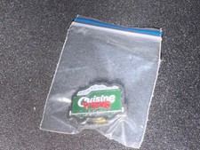 (V16) PINS BADGE ENAMEL VINTAGE COLLECTION MAGAZINE CUISINE VINS DE FRANCE