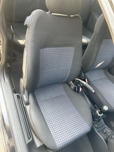 Siege avant droit - opel, corsa
