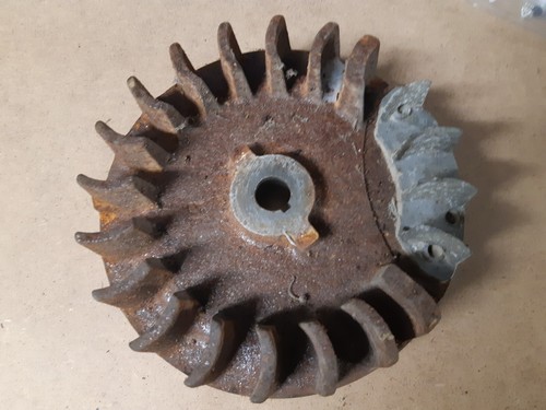 Volant magnétique moteur - volant, de