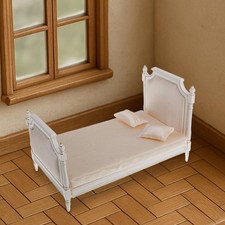 Lit double rustique en bois