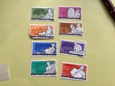 ANCIENNE SÉRIE DE 8 TIMBRE