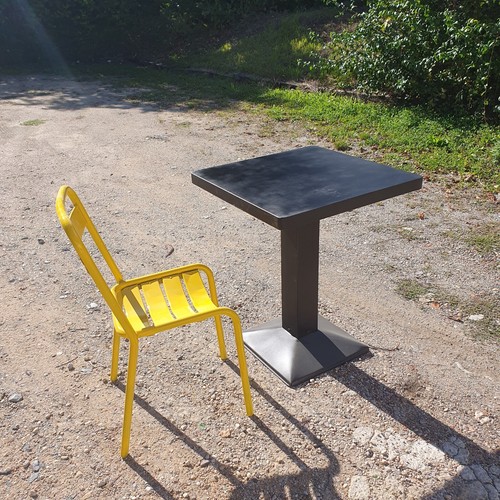 Table chaise tolix - et,