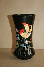 Vase ancien en émaux de