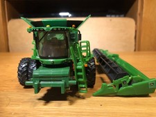 Moissonneuse John Deere S690