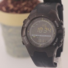 Montre noire Suunto Observer article fonctionnel